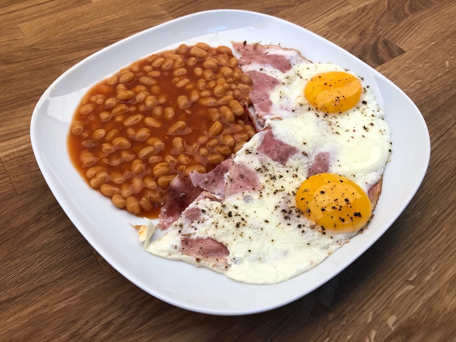 Ham and eggs